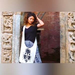 NWT Earth Divas crossbody bag